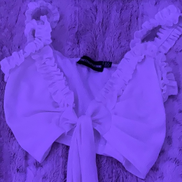 White crop top <3 - Picture 1 of 1